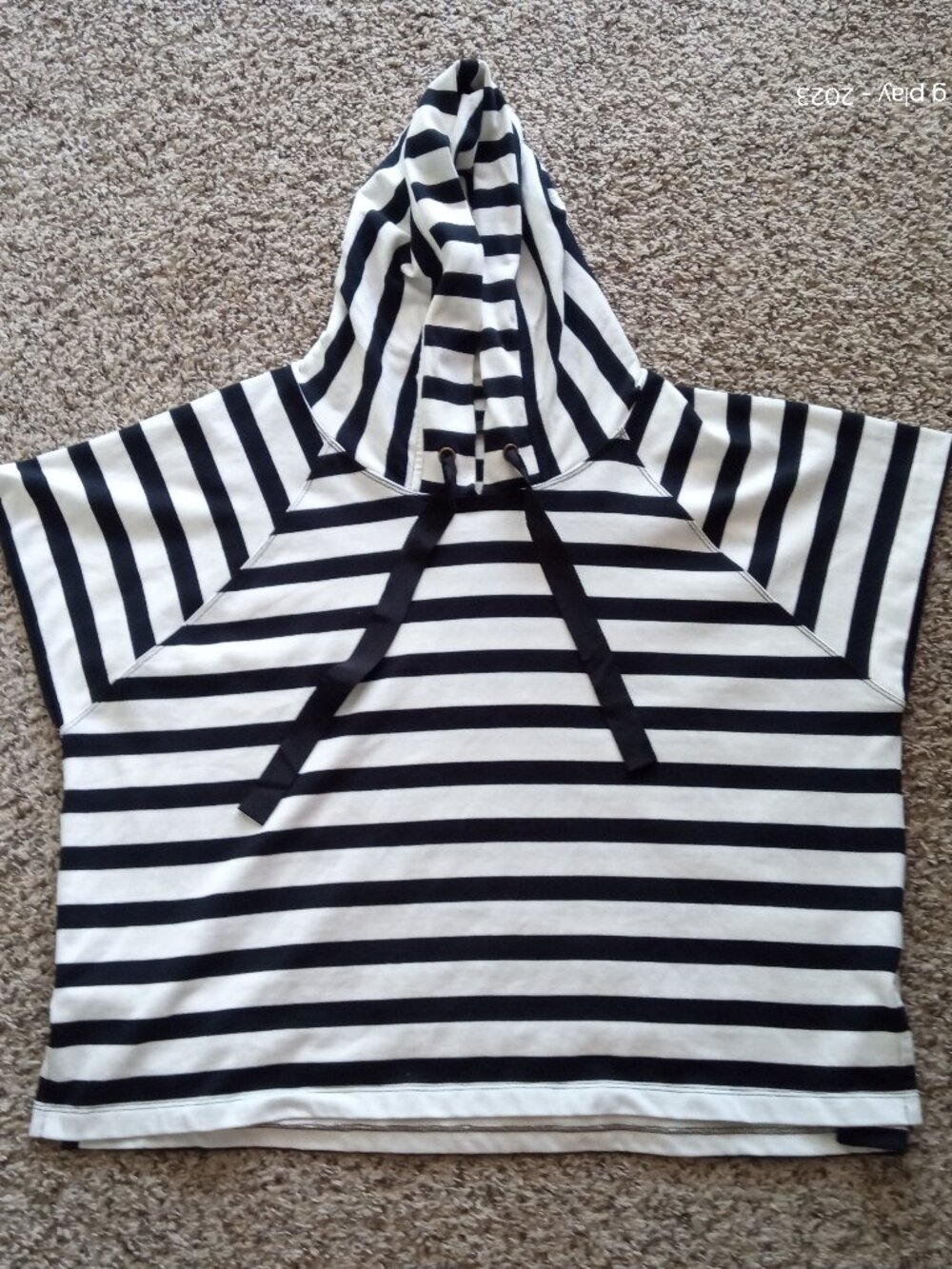 Anthropologie Maeve Boxy Striped Short-Sleeve Hoodie White Black Size XL - Picture 2 of 6